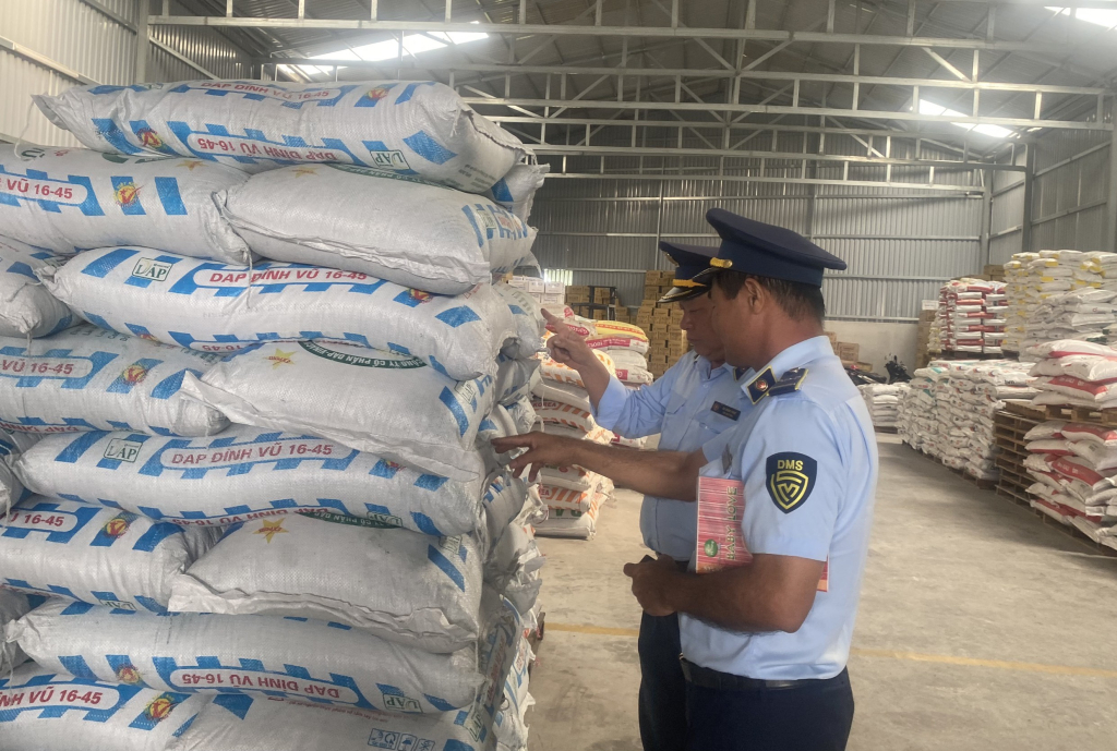 Tăng cường quản l&yacute; thị trường trong bối cảnh mới