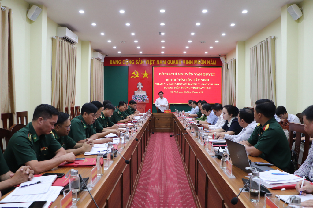 Thông tin, tuyên truyền về quốc phòng và chính sách dân tộc vùng biên giới luôn được Tỉnh ủy, H ĐND tỉnh, UBDN tỉnh quan tâm chỉ đạo trong thời gian qua.