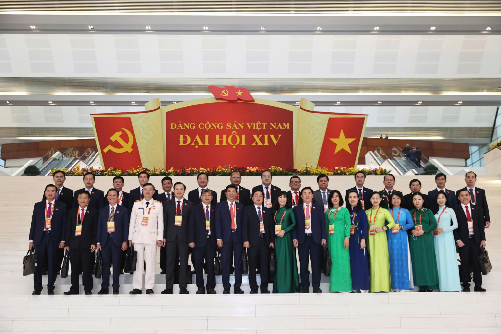 Đo&agrave;n đại biểu tỉnh T&acirc;y Ninh dự Đại hội XIV của Đảng