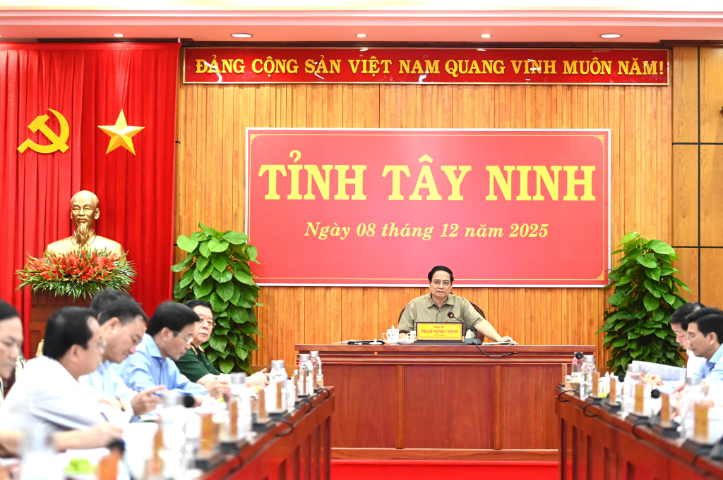 Ủy viên Bộ Chính trị, Thủ tướng Chính phủ Phạm Minh Chính chủ trì buổi làm việc với Ban Thường vụ Tỉnh ủy Tây Ninh