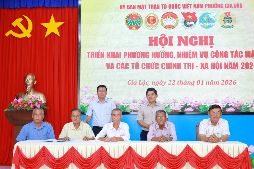 Phường Gia Lộc tổng kết c&ocirc;ng t&aacute;c Mặt trận v&agrave; c&aacute;c tổ chức ch&iacute;nh trị &ndash; x&atilde; hội năm 2025
