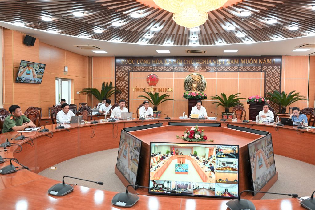 Các đại biểu dự tại điểm cầu tỉnh