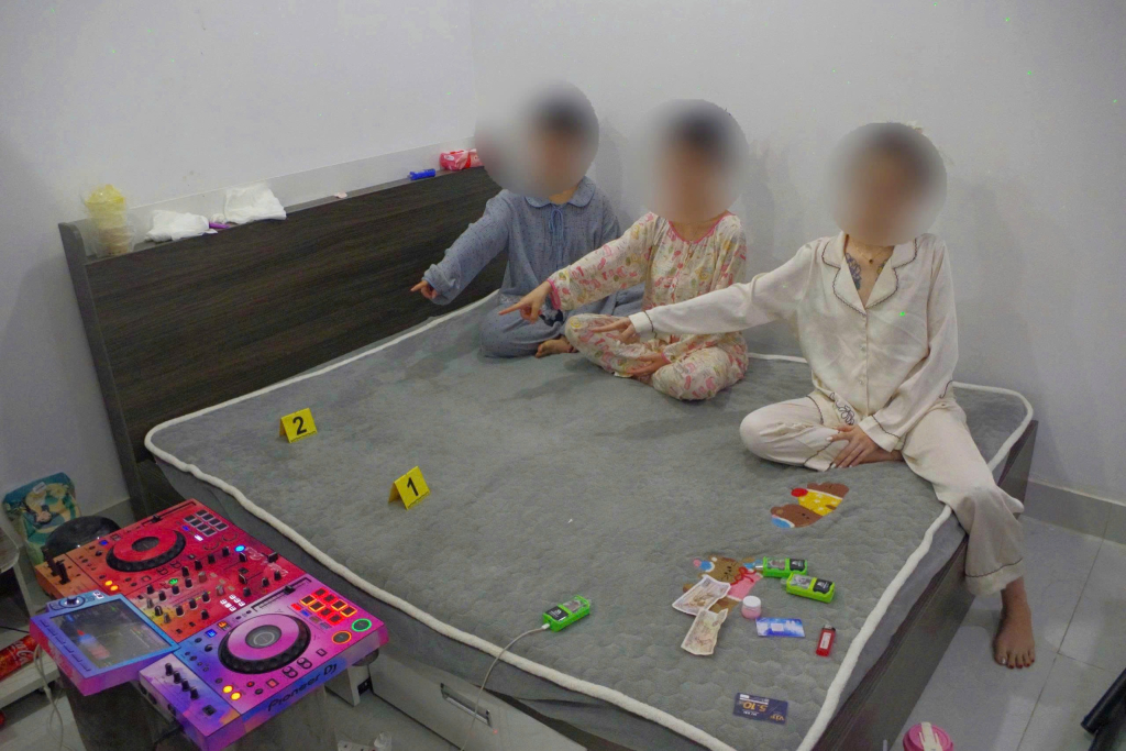 Li&ecirc;n tiếp bắt quả tang c&aacute;c đối tượng tổ chức sử dụng tr&aacute;i ph&eacute;p chất ma t&uacute;y