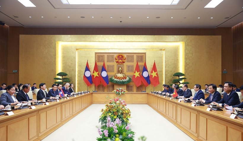 Đưa quan hệ hai nước Việt Nam-L&agrave;o ph&aacute;t triển ng&agrave;y c&agrave;ng đi v&agrave;o chiều s&acirc;u