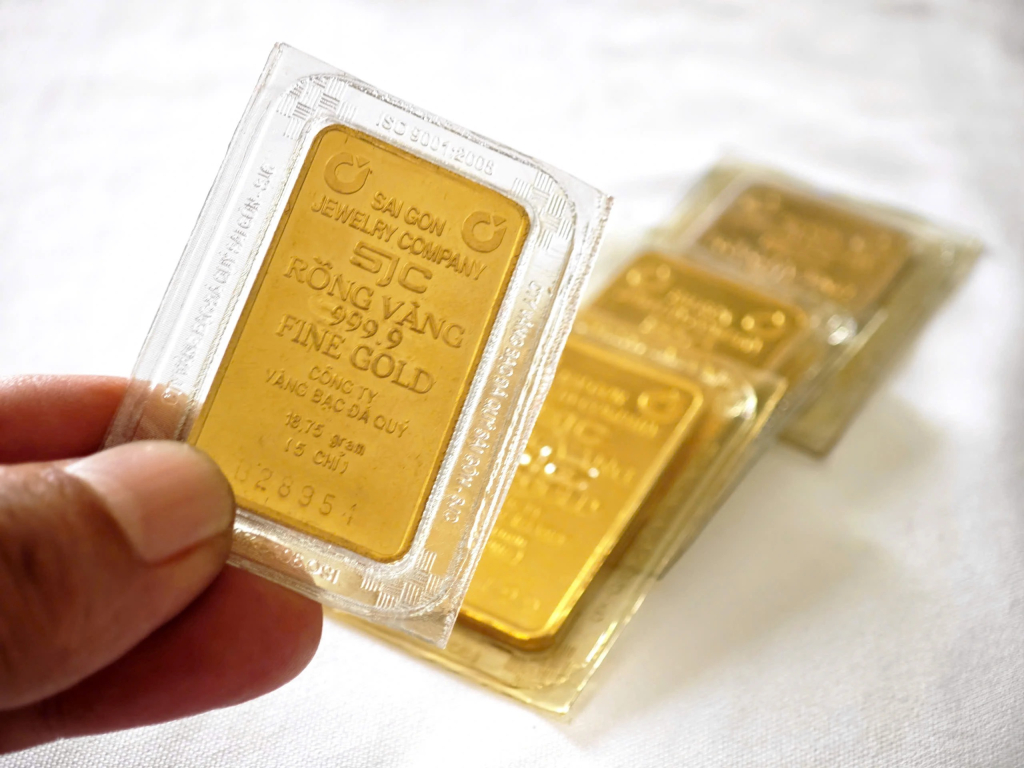 V&agrave;ng l&ecirc;n 178 triệu, bạc tăng th&ecirc;m 2 triệu chỉ trong buổi chiều