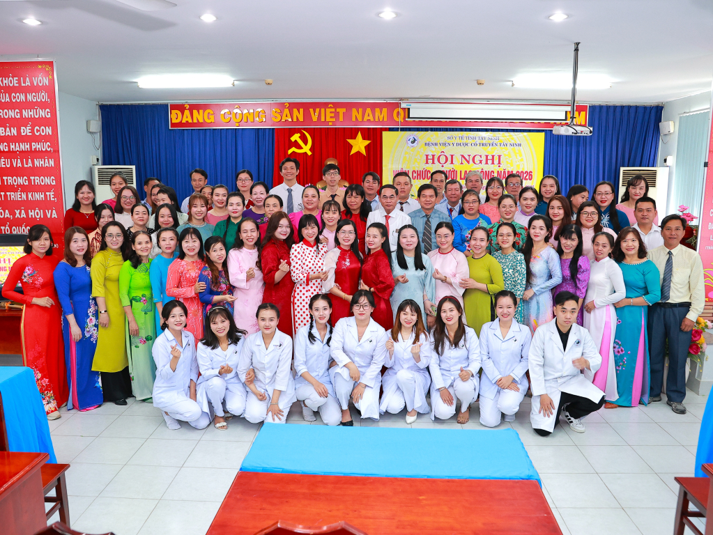 Bệnh viện Y dược cổ truyền T&acirc;y Ninh: Đột ph&aacute; trong kỹ thuật điều trị hiện đại kết hợp y học cổ truyền 