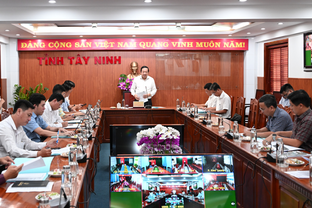 Các đại biểu dự cuộc họp