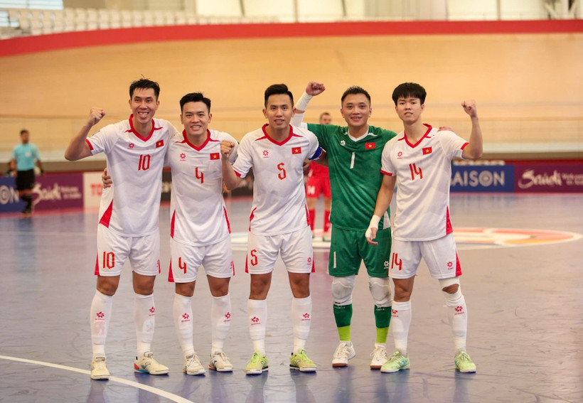 Đ&aacute;nh bại Liban, Futsal Việt Nam đặt 1 ch&acirc;n v&agrave;o tứ kết Futsal ch&acirc;u &Aacute; 2026
