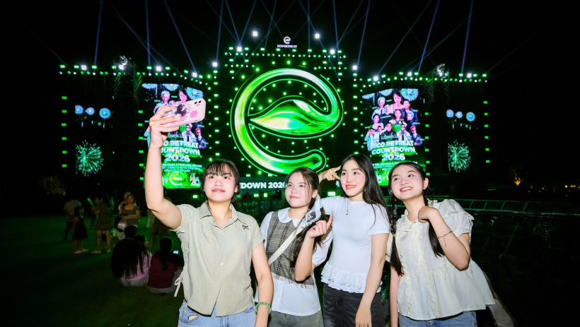 Rực s&aacute;ng bầu trời Bến Lức với đại nhạc hội Eco Retreat Countdown 2026