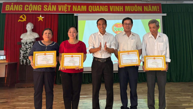 Hội N&ocirc;ng d&acirc;n x&atilde; Dương Minh Ch&acirc;u: Đẩy mạnh thực hiện c&aacute;c phong tr&agrave;o thi đua