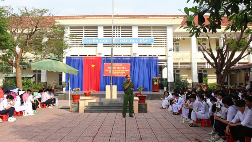 Đẩy mạnh tuy&ecirc;n truyền ph&ograve;ng, chống bạo lực học đường, ngăn ngừa vi phạm ph&aacute;p luật trong học sinh