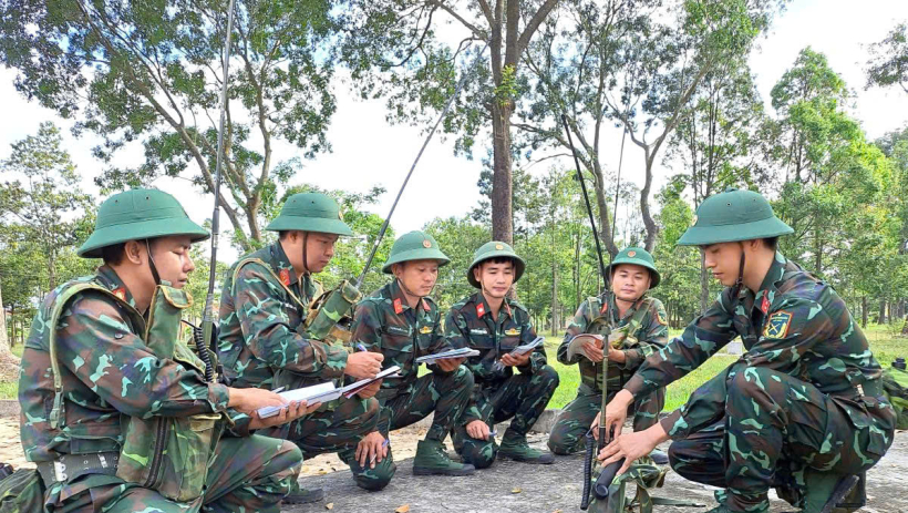 Tiểu đo&agrave;n Th&ocirc;ng tin 18: Bảo đảm th&ocirc;ng tin li&ecirc;n lạc trong mọi t&igrave;nh huống