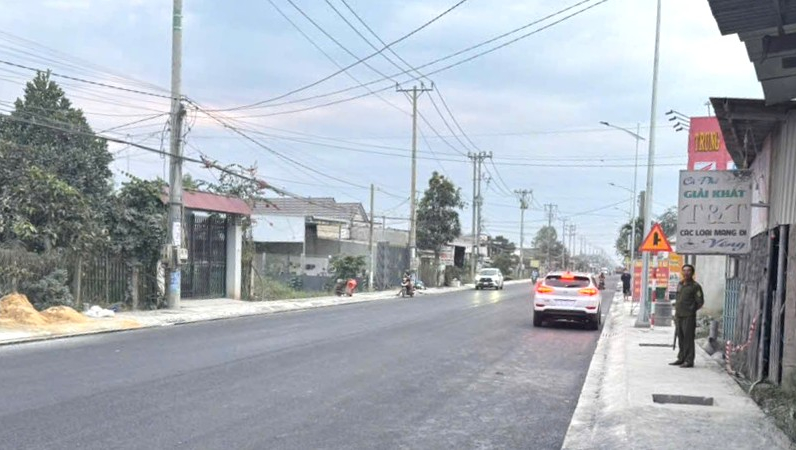 C&ocirc;ng an x&atilde; Hậu Nghĩa: Triệt xo&aacute; tụ điểm chứa mại d&acirc;m n&uacute;p b&oacute;ng qu&aacute;n c&agrave; ph&ecirc;