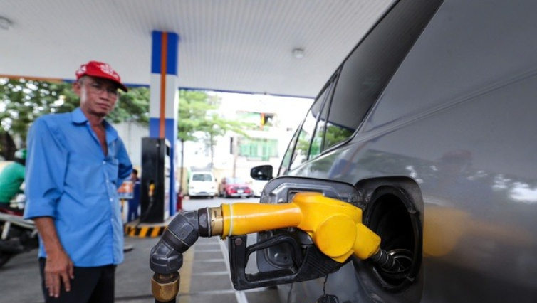 Gi&aacute; xăng dầu h&ocirc;m nay 07/01/2026: Xăng trong nước giảm kỳ đầu ti&ecirc;n của năm mới