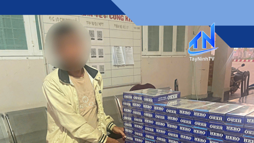 Bắt giữ đối tượng vận chuyển 730 g&oacute;i thuốc l&aacute; lậu