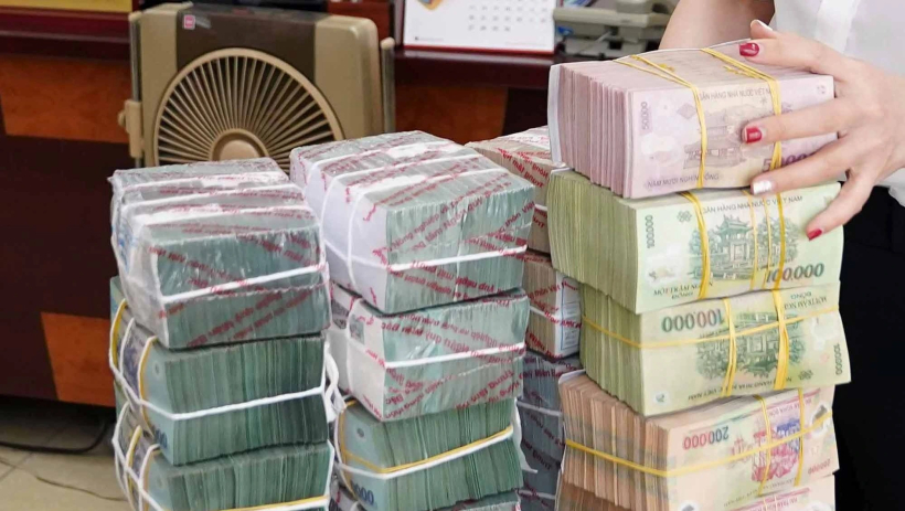 Đổi tiền mới c&oacute; thể bị phạt nặng