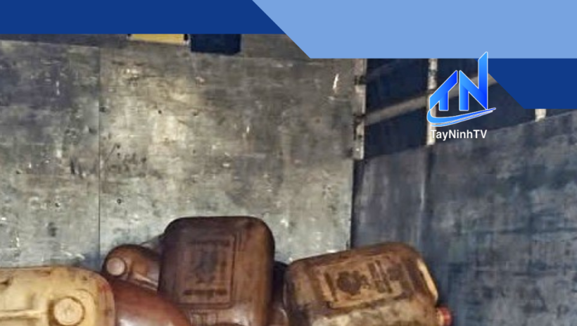 Bắt đối tượng b&aacute;n 810 l&iacute;t dầu DO tr&aacute;i ph&eacute;p