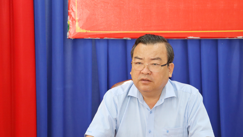 Ph&oacute; B&iacute; thư Tỉnh ủy Phạm H&ugrave;ng Th&aacute;i l&agrave;m việc với Ban Thường vụ Đảng ủy x&atilde; H&ograve;a Hội