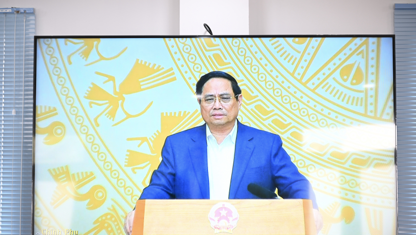 Thủ tướng Ch&iacute;nh phủ Phạm Minh Ch&iacute;nh: 'Chỉ khi c&oacute; dữ liệu mới c&oacute; tr&iacute; tuệ th&ocirc;ng minh'