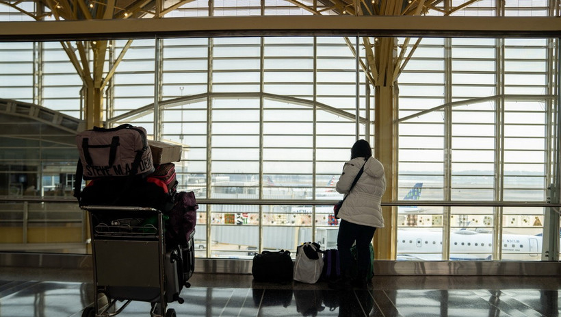 Mỹ x&aacute;c nhận 75 quốc gia v&agrave; v&ugrave;ng l&atilde;nh thổ bị tạm dừng xử l&yacute; thị thực nhập cư