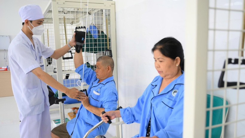 Bệnh viện Y học cổ truyền Long An - 45 năm l&agrave;m tr&ograve;n sứ mệnh chăm s&oacute;c sức khỏe Nh&acirc;n d&acirc;n