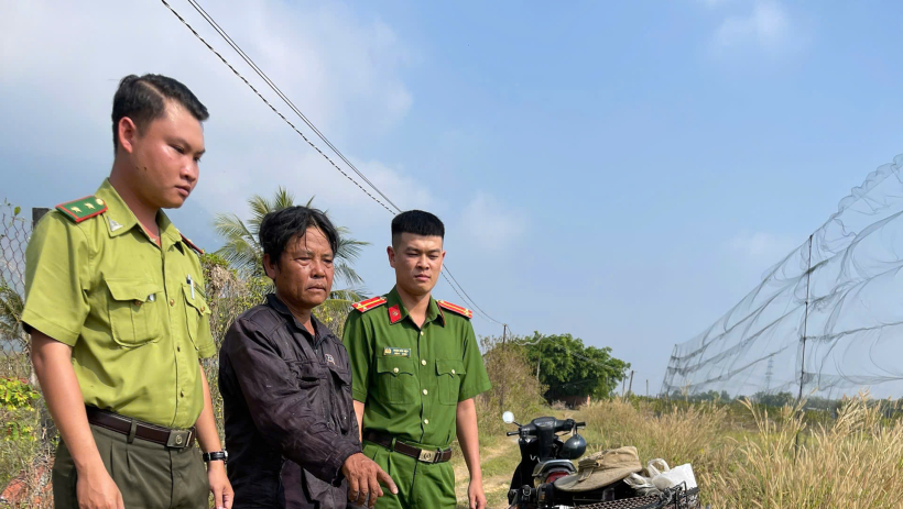 Ph&aacute;t hiện, xử l&yacute; vụ giăng lưới t&agrave;ng h&igrave;nh bẫy chim tại x&atilde; Dương Minh Ch&acirc;u