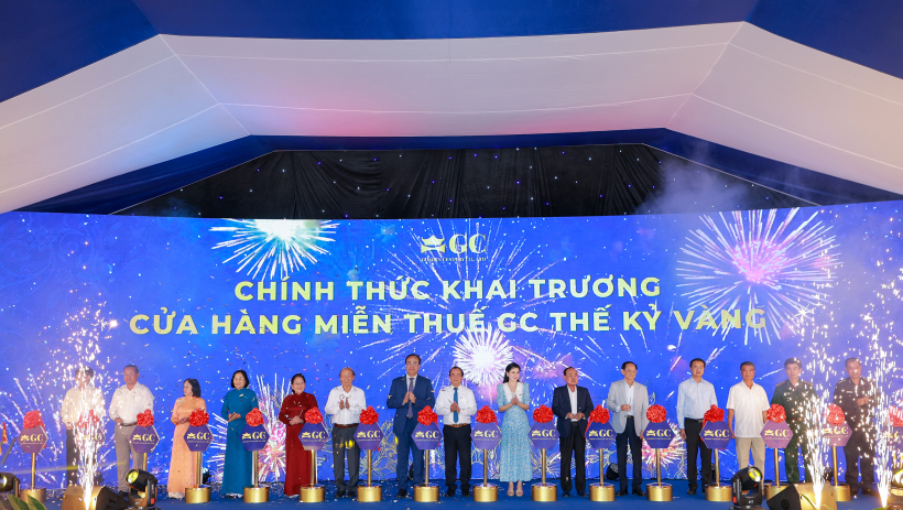 Khai trương cửa h&agrave;ng miễn thuế tại Khu kinh tế Cửa khẩu Mộc B&agrave;i