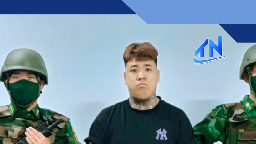 Bắt giữ đối tượng bị truy n&atilde; khi l&agrave;m thủ tục nhập cảnh