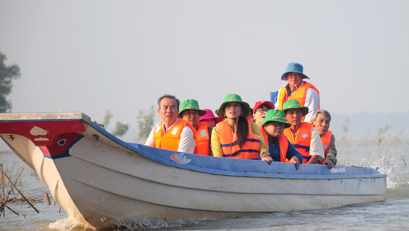 Đ&aacute;nh thức tiềm năng đảo Nh&iacute;m (hồ Dầu Tiếng)