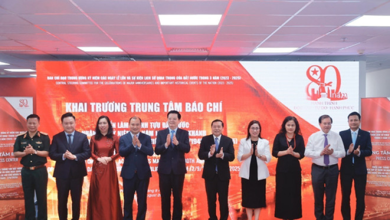 Chiến dịch đặc biệt của c&aacute;c "chiến sỹ tr&ecirc;n mặt trận văn h&oacute;a, tư tưởng"