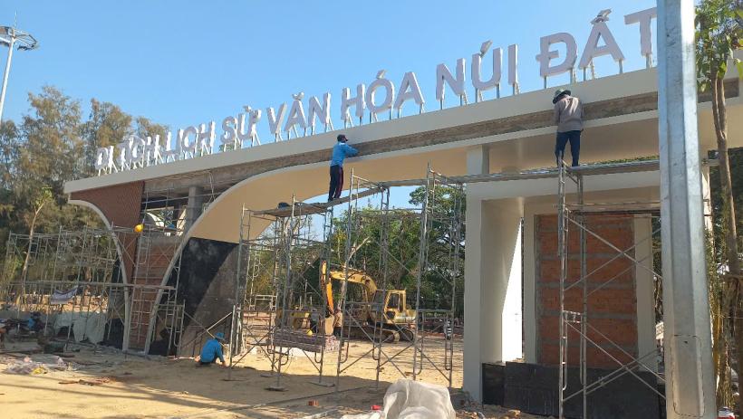 Phường Kiến Tường: Hơn 8,5 tỉ đồng tr&ugrave;ng tu khu&ocirc;n vi&ecirc;n văn h&oacute;a N&uacute;i Đất