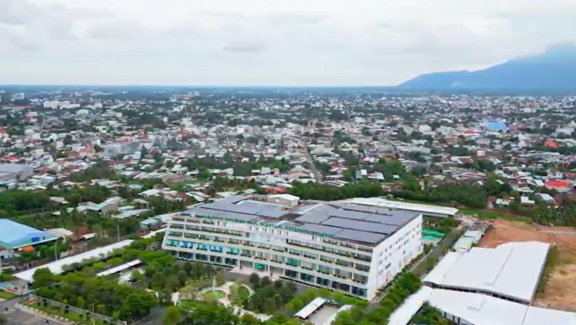 Lần đầu ti&ecirc;n tại T&Acirc;Y NINH: 'Mắt Thần' IVUS V&Agrave; 'S&oacute;ng Xung K&iacute;ch' IVL cứu sống bệnh nh&acirc;n v&ocirc;i h&oacute;a tim mạch phức tạp, mở ra cơ hội điều trị tuyến cuối ngay tại tỉnh nh&agrave;!