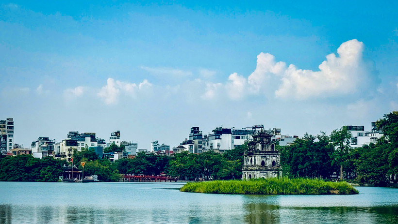 Thời tiết ng&agrave;y 29/1: Bắc Bộ r&eacute;t nhẹ, Nam Bộ nắng n&oacute;ng