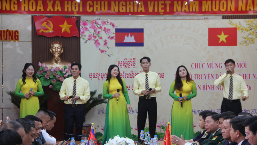 X&atilde; Kh&aacute;nh Hưng: Họp mặt đối ngoại mừng Xu&acirc;n B&iacute;nh Ngọ năm 2026